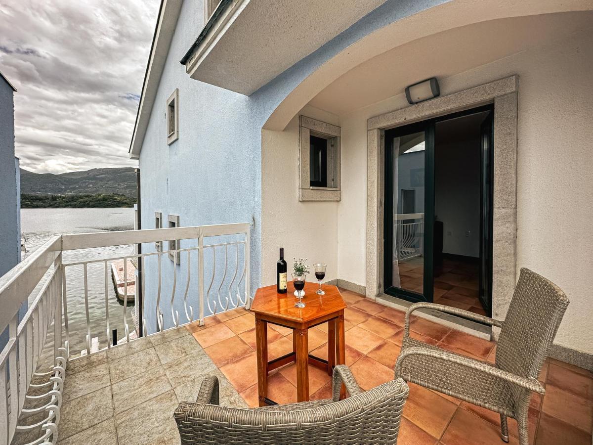 Apart-Hotel Villa Lav Nova Pec Exterior foto
